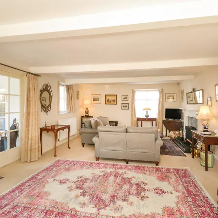 The White House * Grange-over-Sands